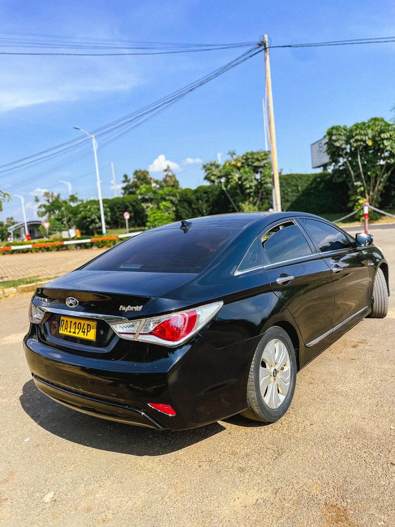 KIA SONATA Gallery Image