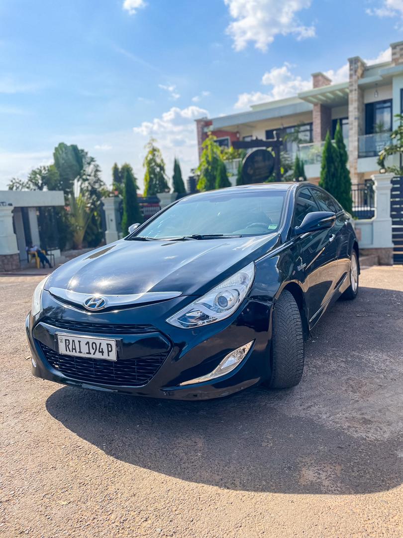 KIA SONATA Gallery Image
